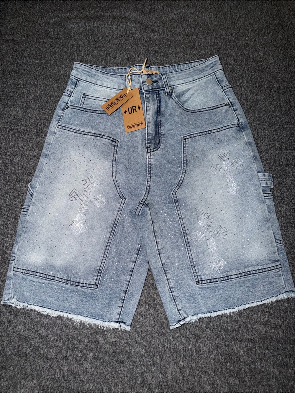 Light Wash Men’s Denim Utility Shorts